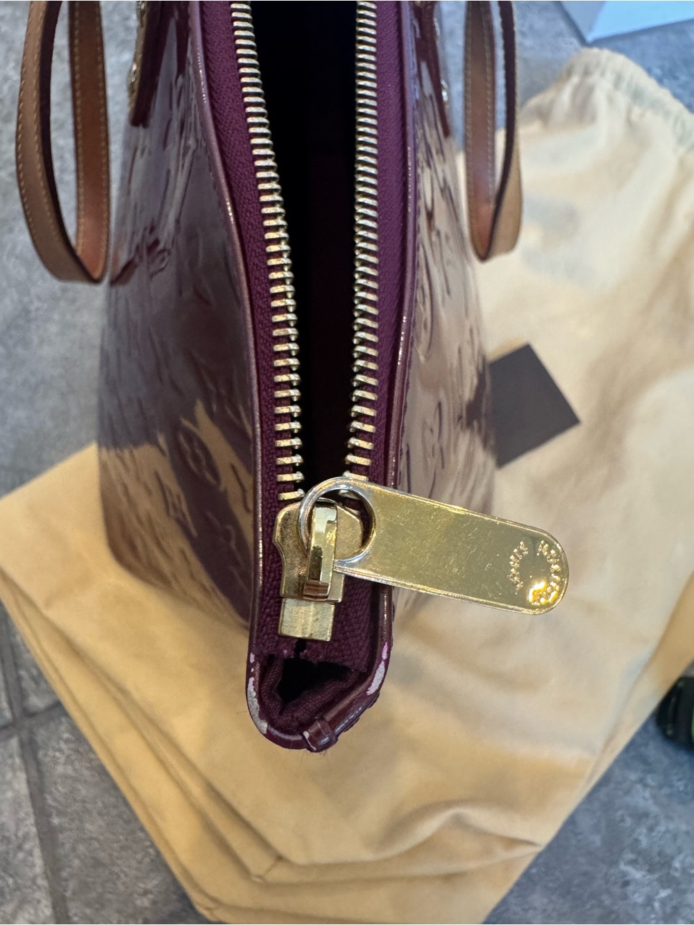 Louis Vuitton monogram vernis Bellevue GM zip Tote Bag Violet Purple - Picture 8 of 16